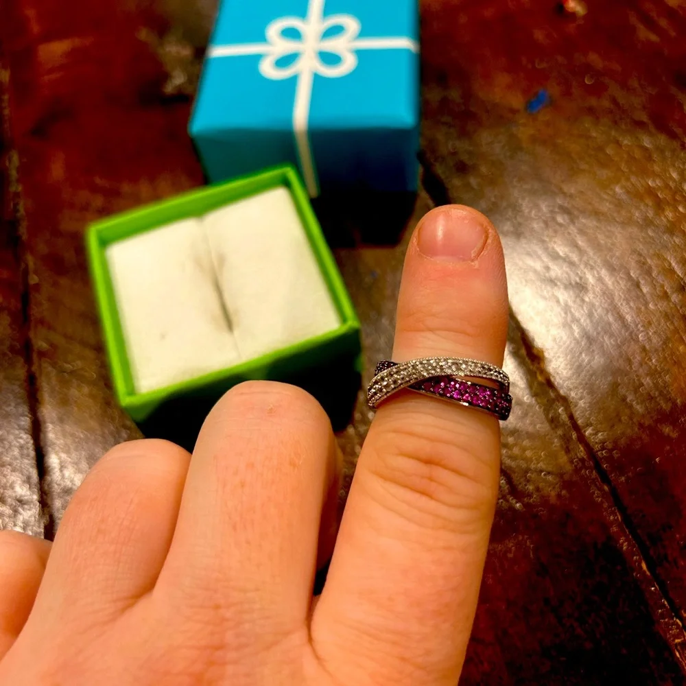 Ruby Ring - Picture 4 of 6